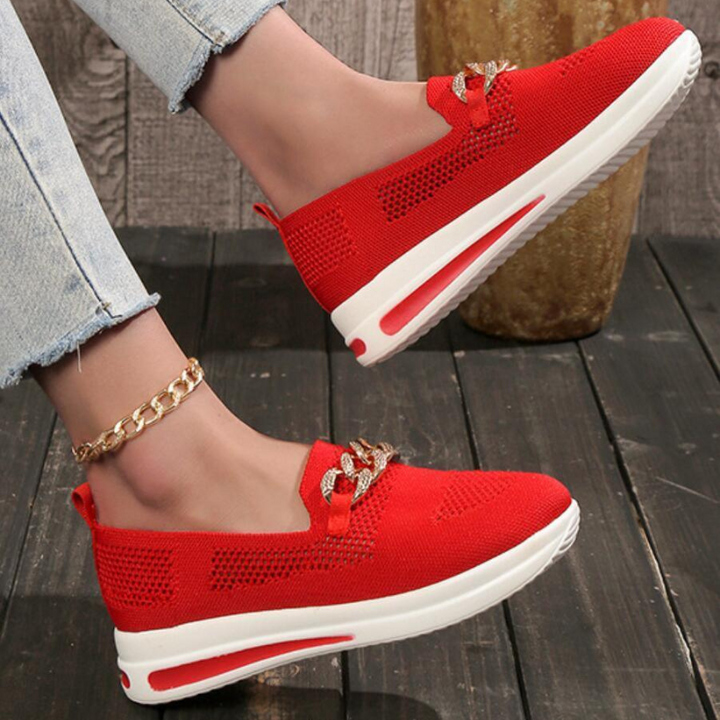 Grace & Jess | Sneakers with Chain Detail