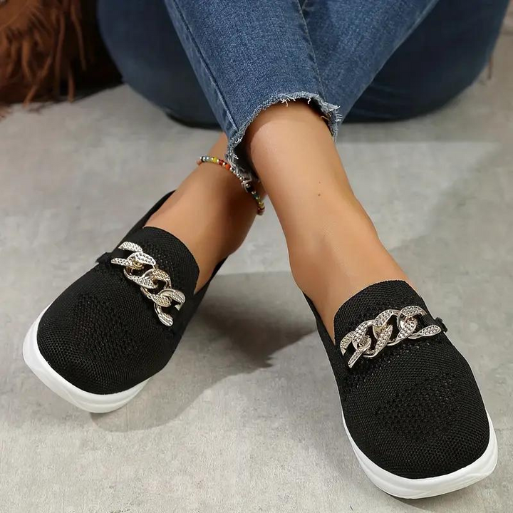 Grace & Jess | Sneakers with Chain Detail
