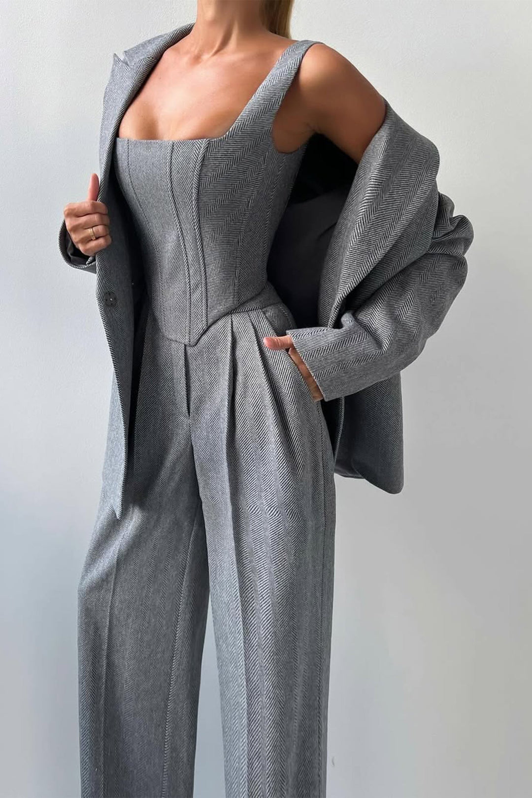 Grace & Jess | Three-piece set with double-breasted blazer