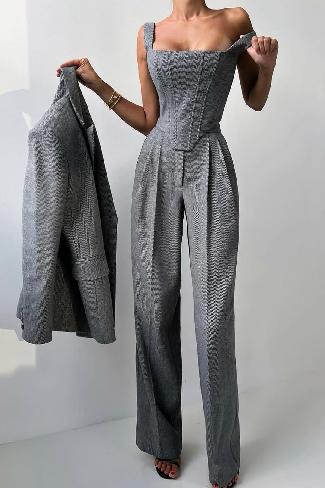 Grace & Jess | Three-piece set with double-breasted blazer
