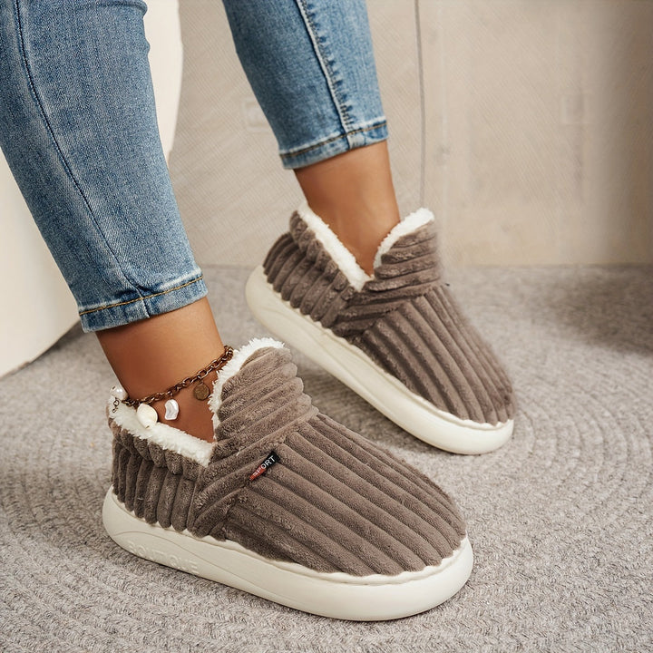 Grace & Jess | Comfort Fleece Slippers