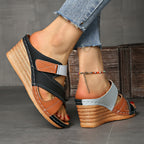 Aerith | Women's Two-Tone Wedge Summer Slides