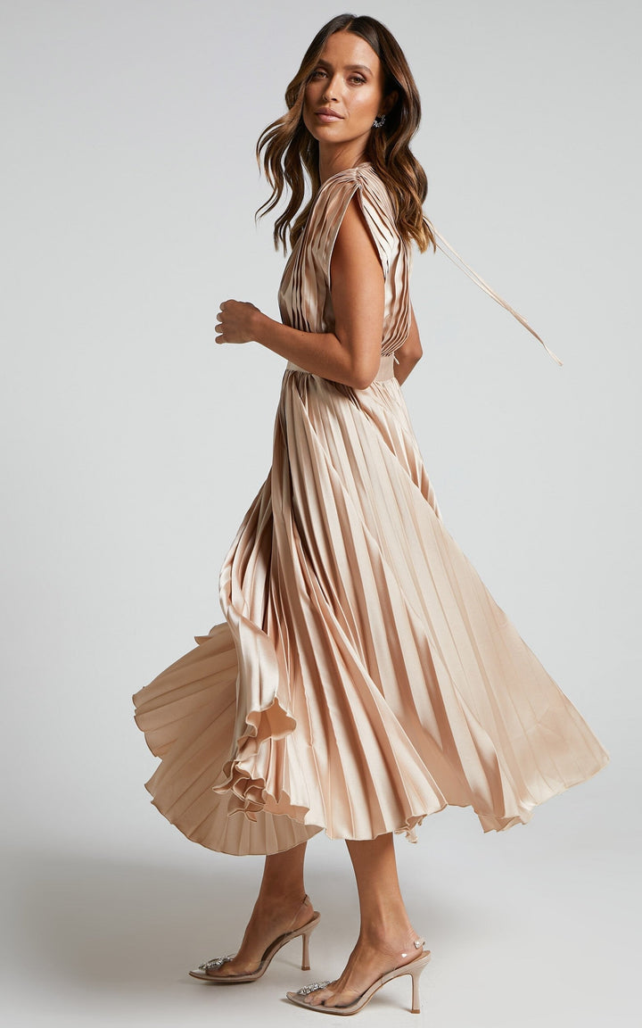 Madisyn | Women's Pleated Skirt Dress