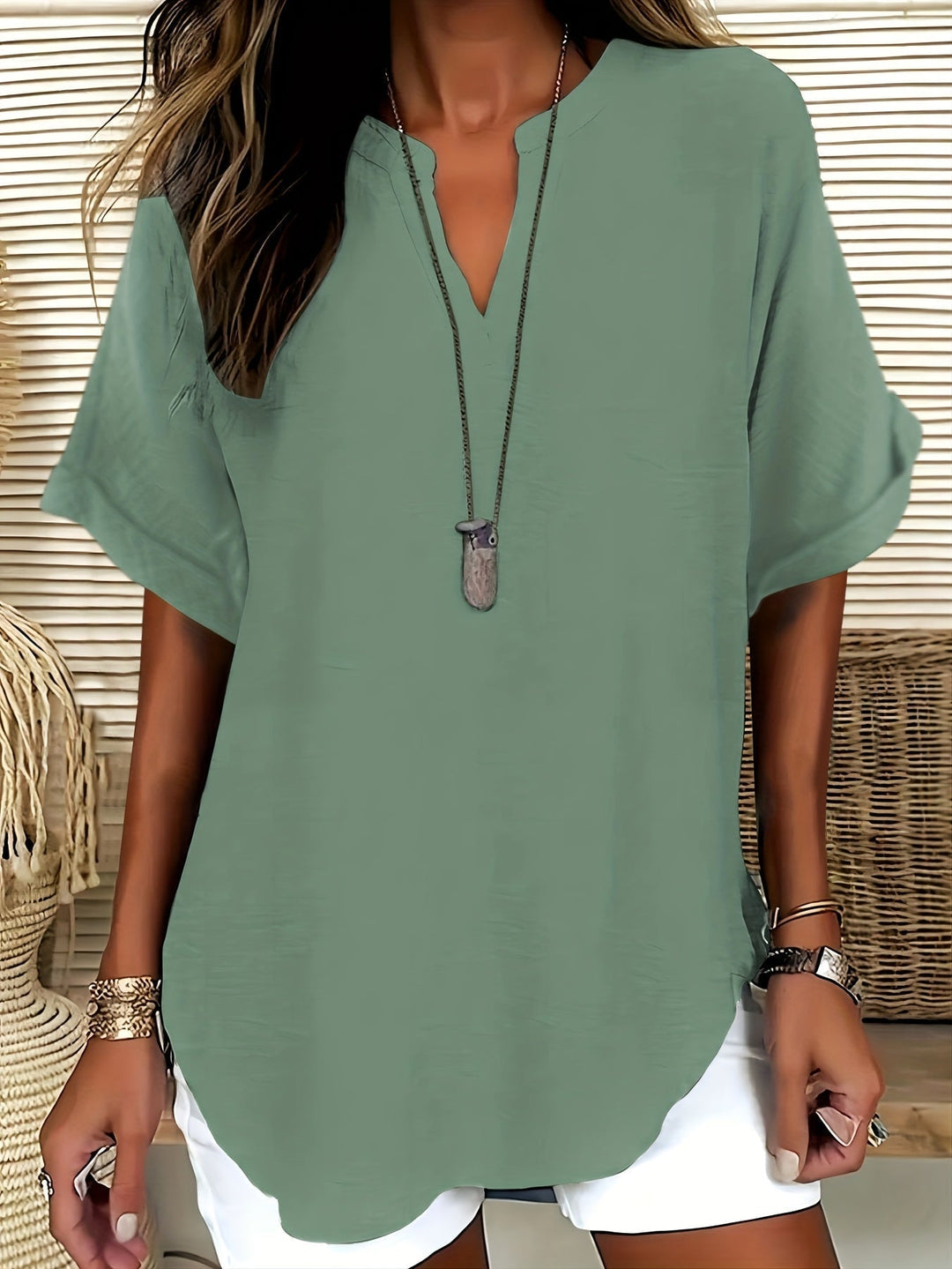 Grace & Jess |  RELAXED V-NECK EVERYDAY TEE