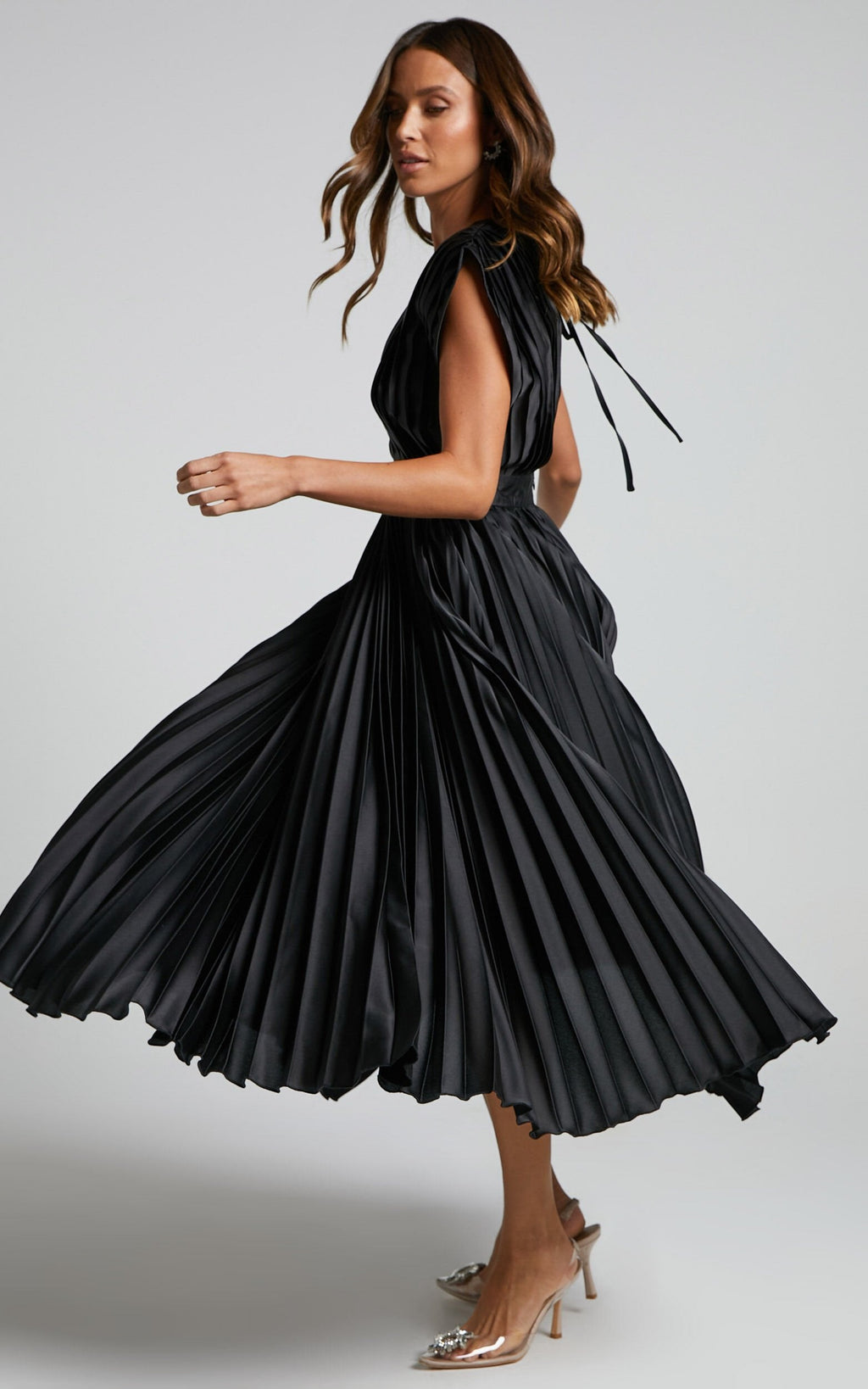 Madisyn | Women's Pleated Skirt Dress