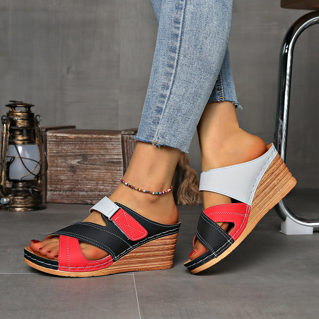 Aerith | Women's Two-Tone Wedge Summer Slides
