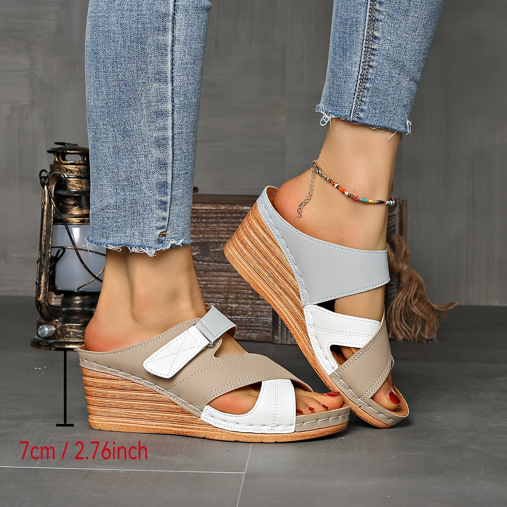 Aerith | Women's Two-Tone Wedge Summer Slides