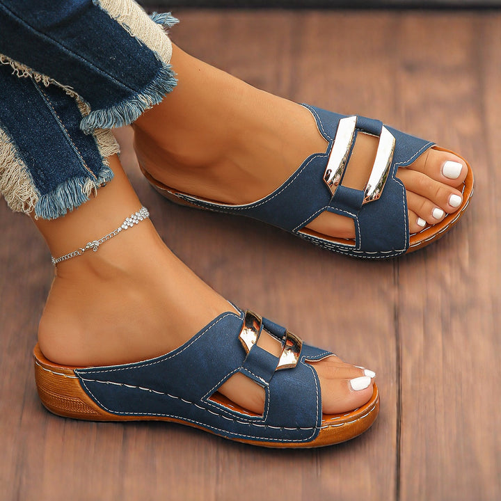Sophronia | Women's Comfort Beach Slides