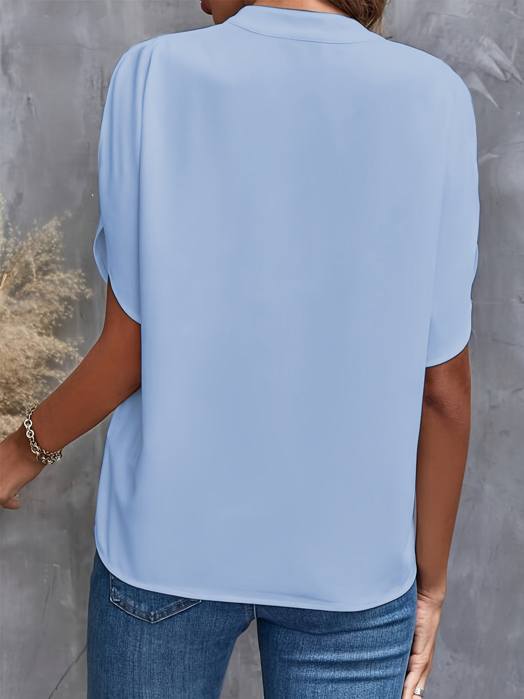 Grace & Jess | Classic V-Neck Blouse