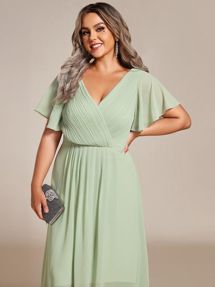 Grace & Jess | Plus Size V-Neck High-Low Chiffon Wedding Guest Dress