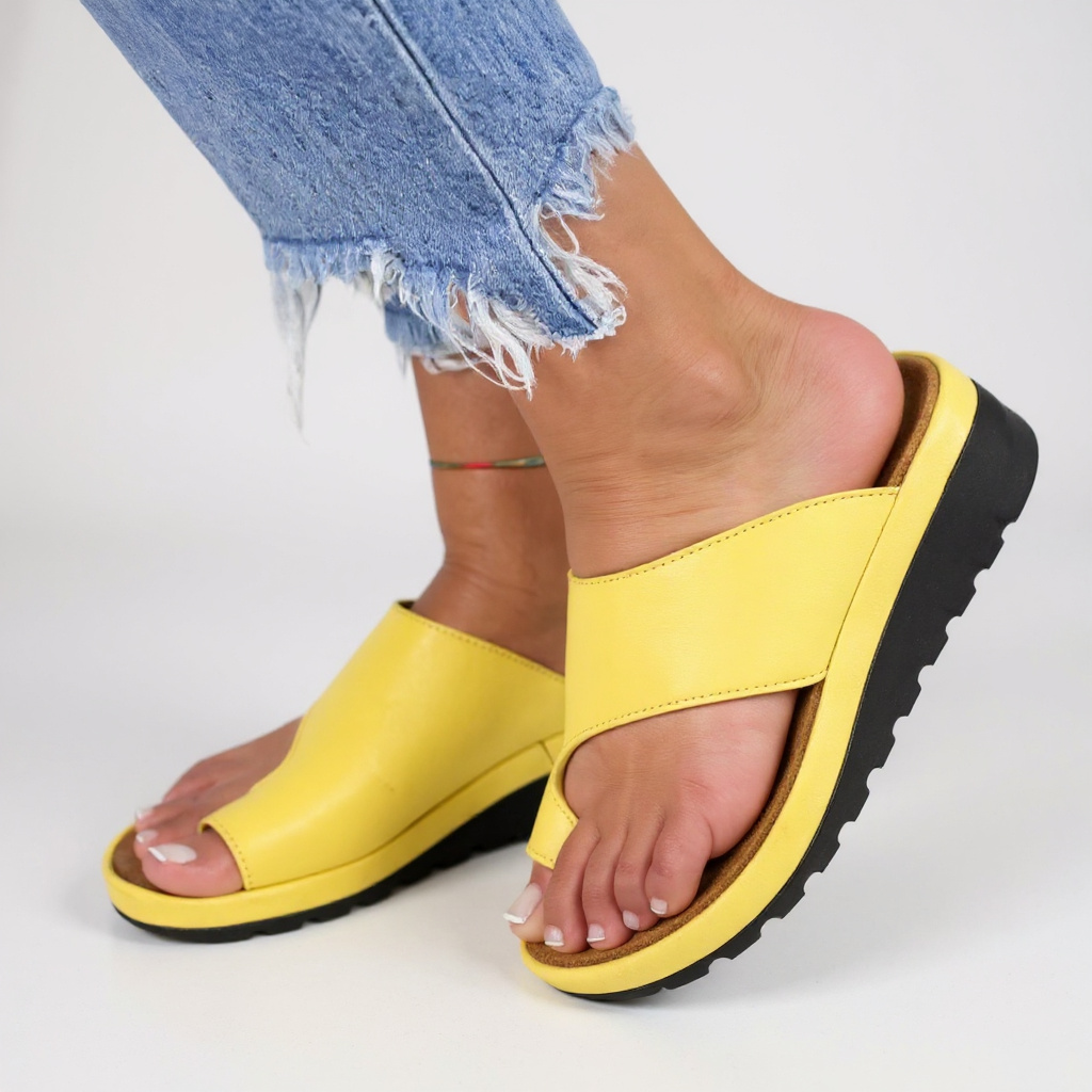 Gideon | Women's Wide Strap Comfort Platform Slide Sandals