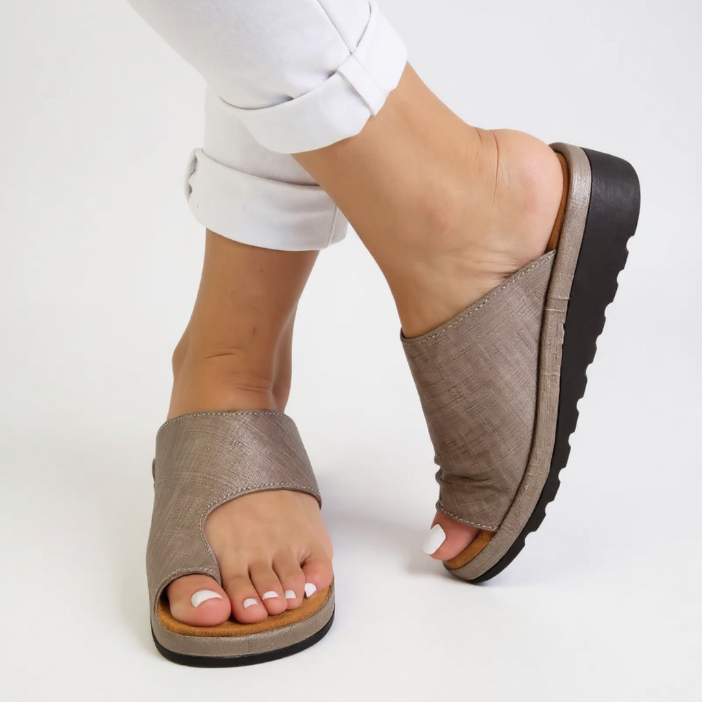 Gideon | Women's Wide Strap Comfort Platform Slide Sandals