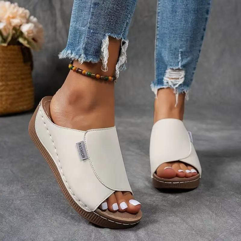 Mechtild | Women's Open Toe Wedge Support Slides
