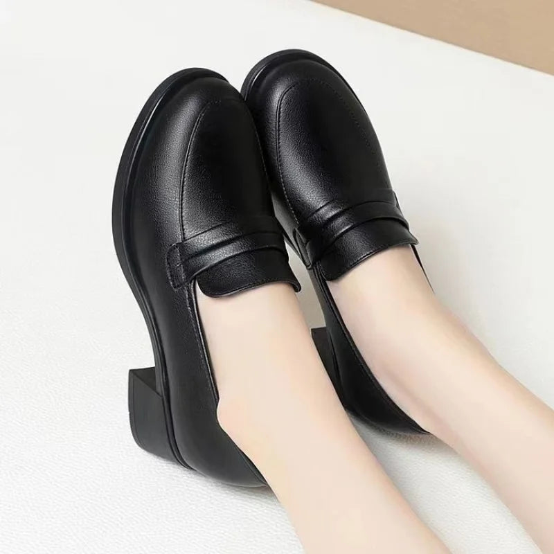 Elora | Women's Classic Block-Heeled Mary Janes