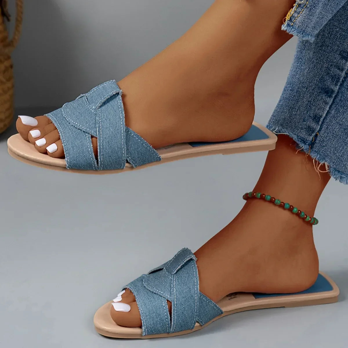 Niall | Women's Woven Panel Wide Strap Flat Slides