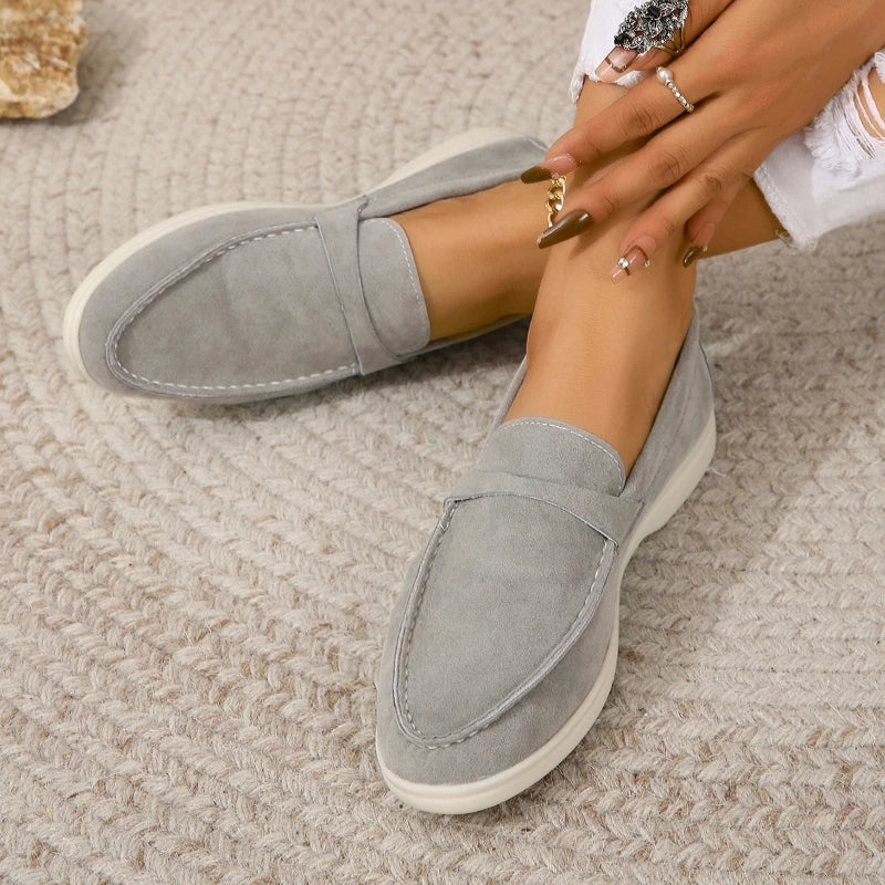 Daphne | Women's Elegant Slip-On Loafers