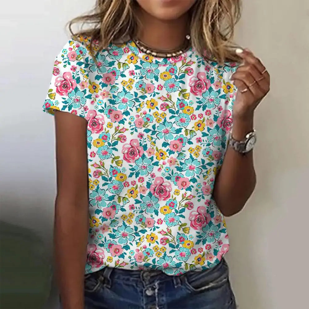 Jarlath | Women's Bold Floral Graphic Short Sleeve T-Shirt