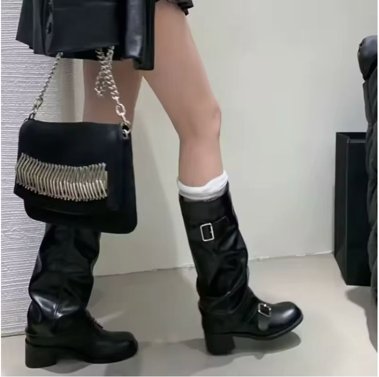 Isoldeia | Platform Leather Boots with Straps