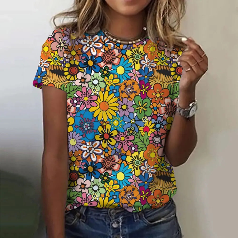 Jarlath | Women's Bold Floral Graphic Short Sleeve T-Shirt