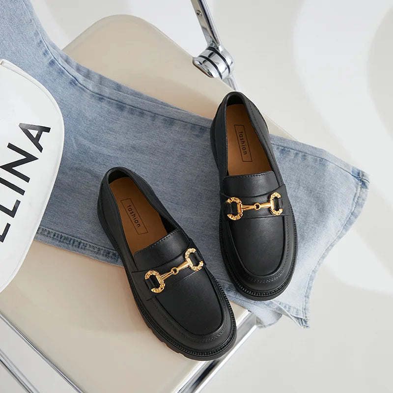 Juniper | Women's Chic Platform Mary Janes with Buckle Detail