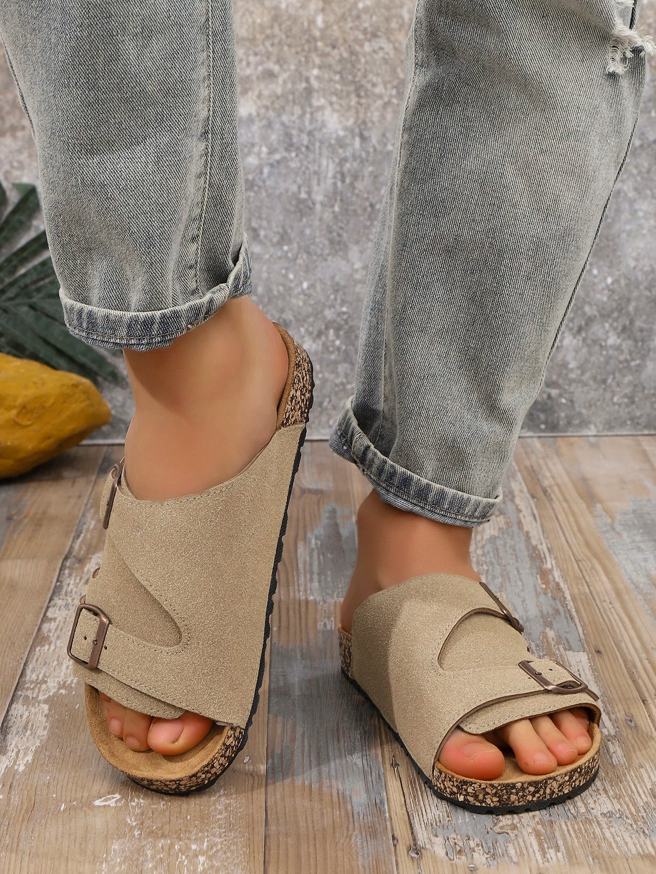 Freya | Women's Flat Slide Sandals with Buckle Detail