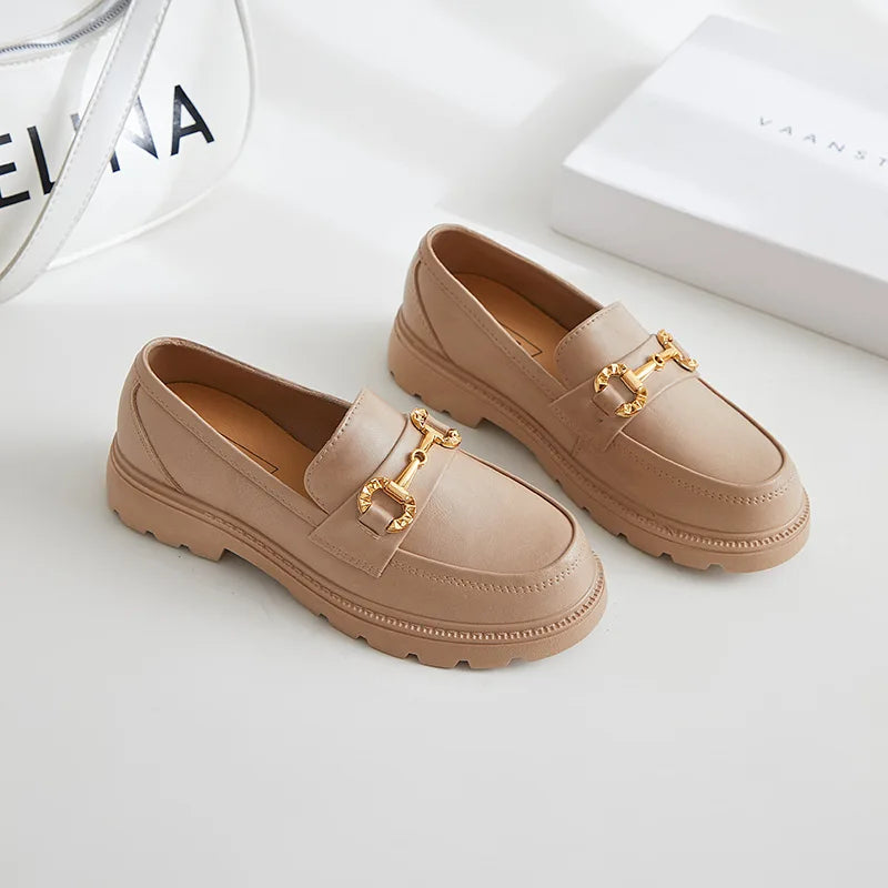 Juniper | Women's Chic Platform Mary Janes with Buckle Detail
