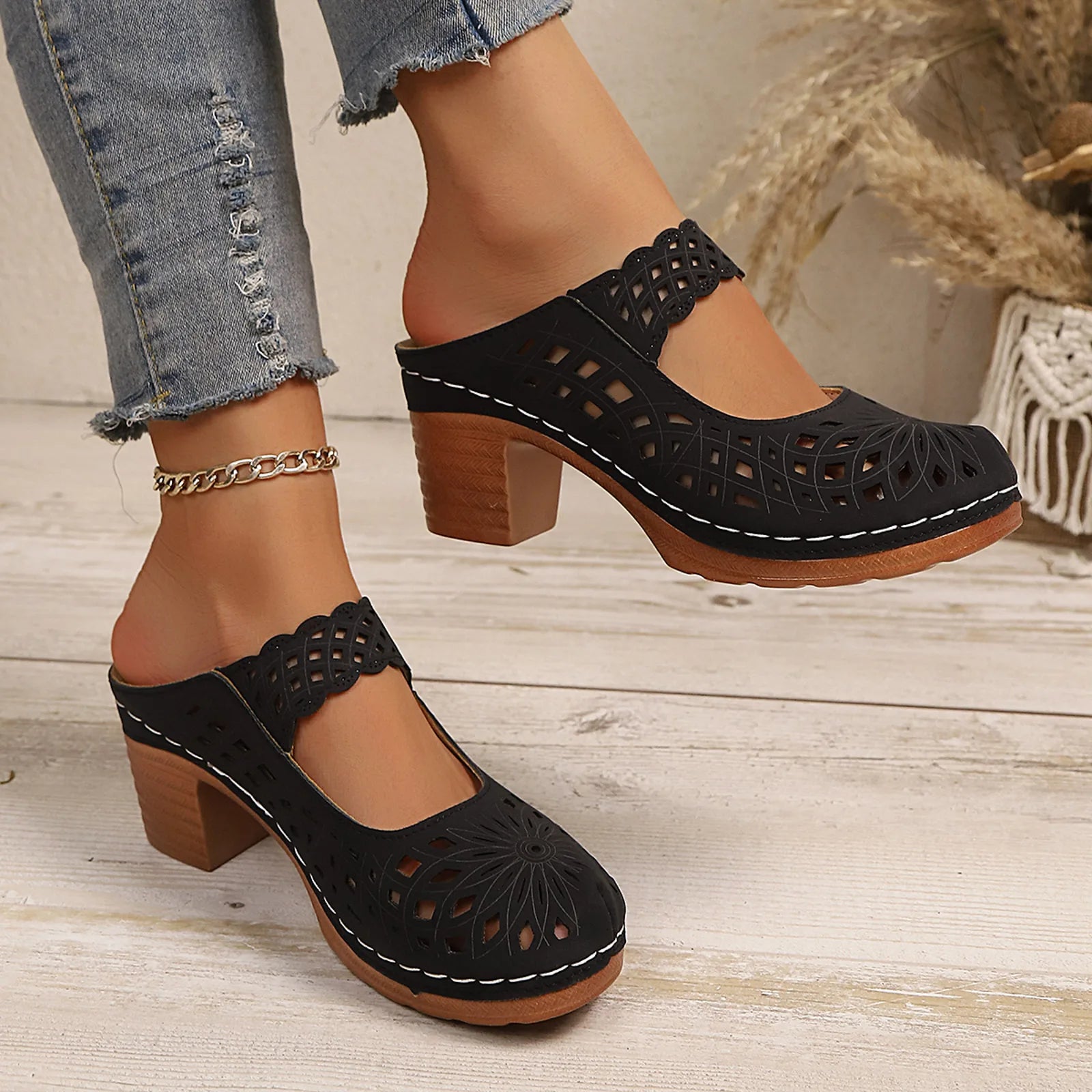 Ellery | Women's Stylish Heeled Open Summer Clogs