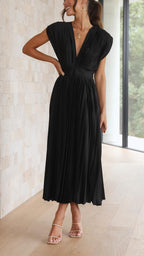 Lucasta | Women's Pleated V Neck Maxi Dress