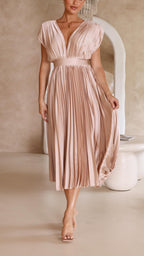 Lucasta | Women's Pleated V Neck Maxi Dress
