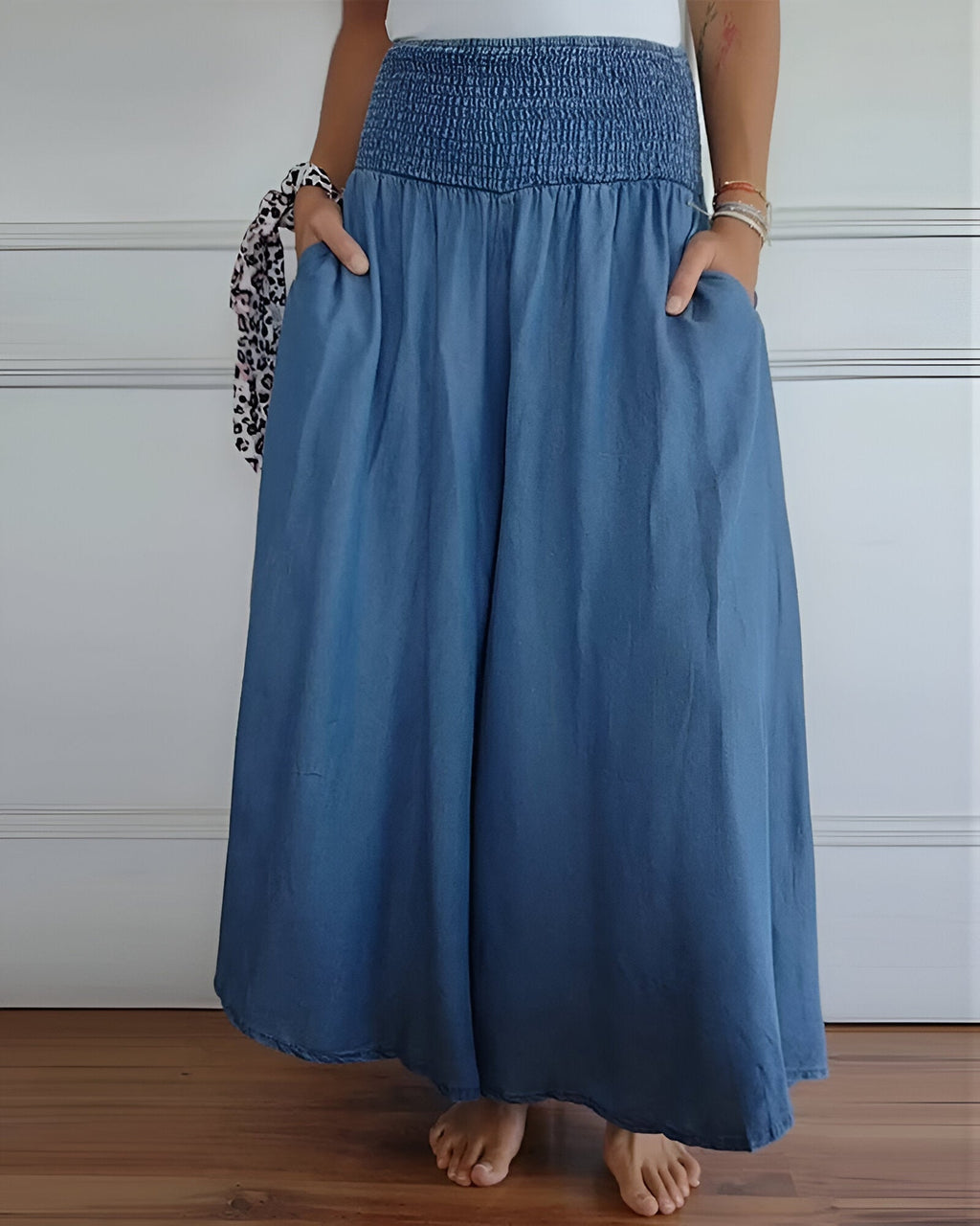 Reeve | Women's Smocked Elastic Waist Wide Leg Trousers