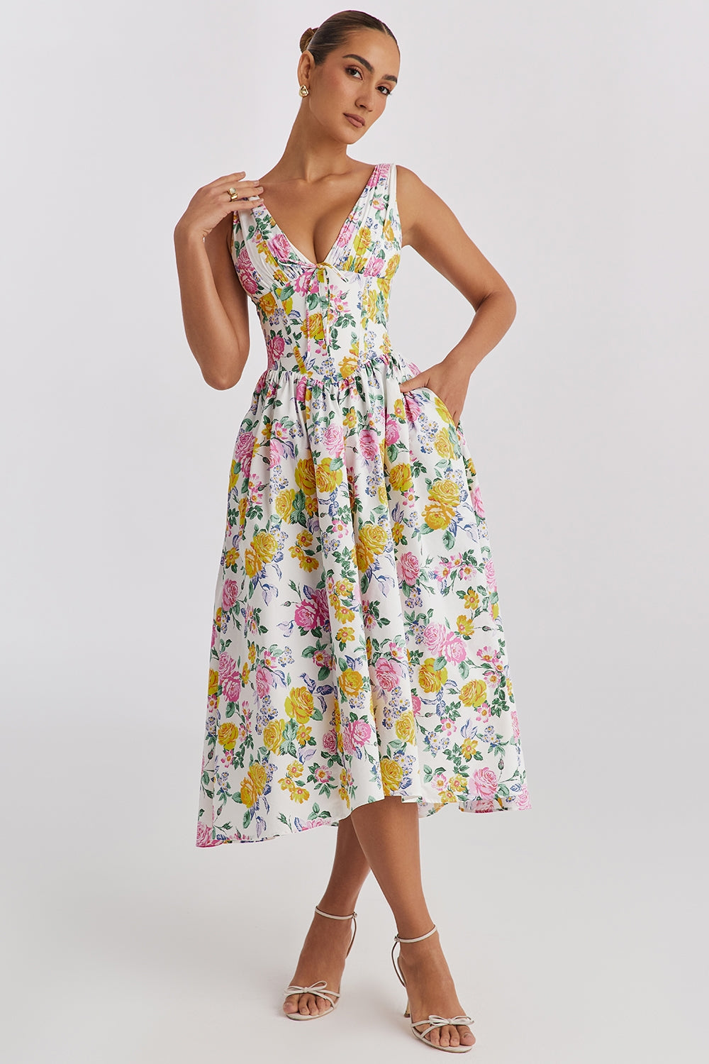 Gunnvor | Women's Floral V-Neck Sleeveless A-Line Midi Sundress