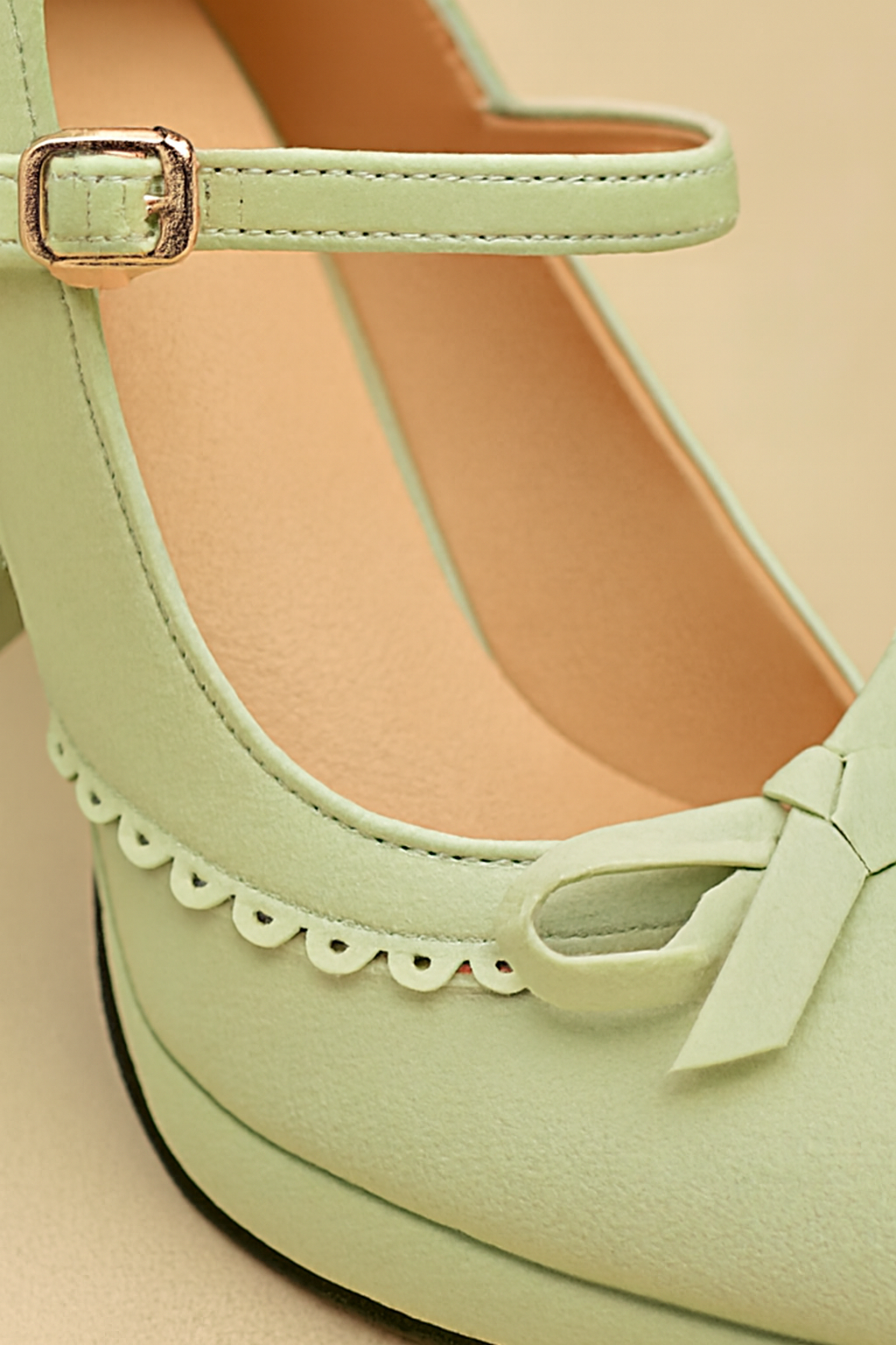 Idris | Women's Classic Platform Mary Janes with Bow