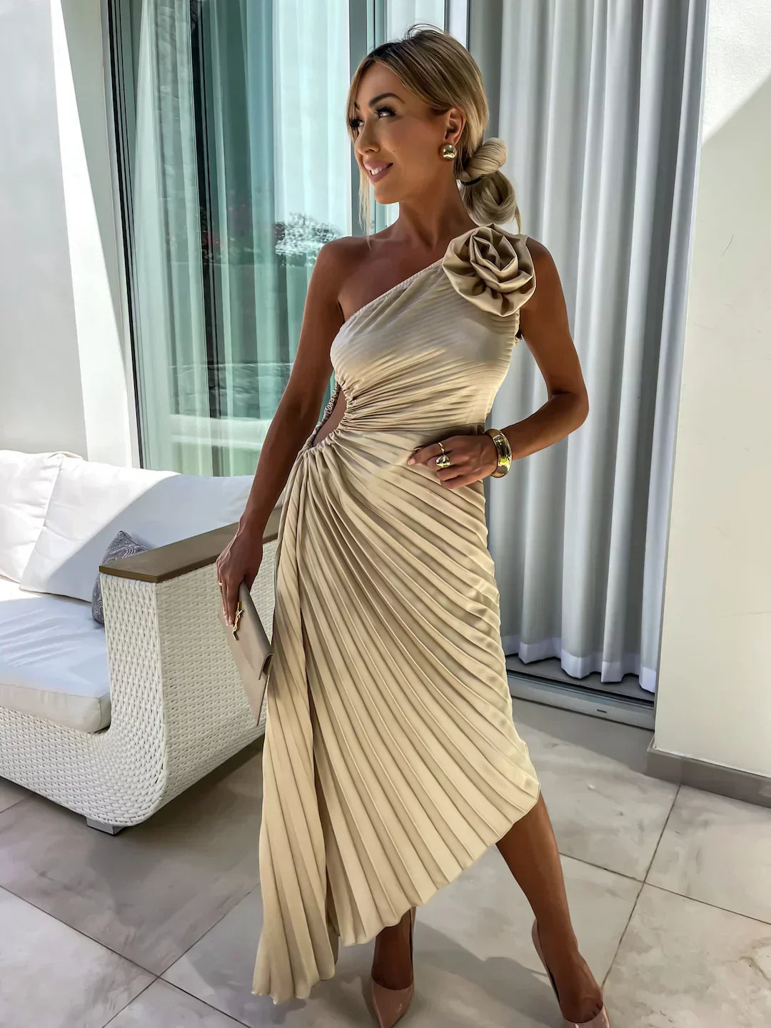 Siobhan | Women's Elegant One Shoulder Pleated Midi Prom Dress