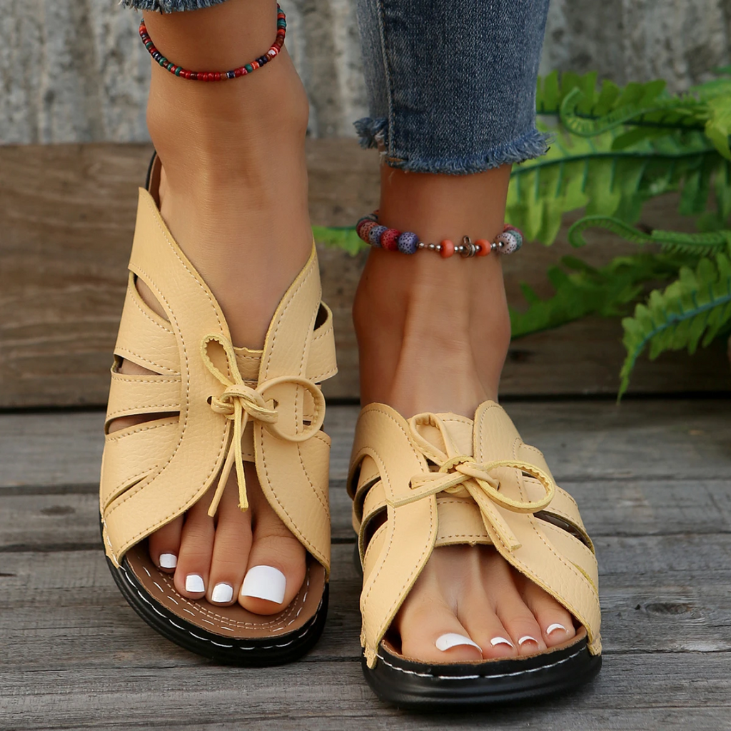Bram | Women's Cut-Out Bow Peep Toe Wedge Sandals