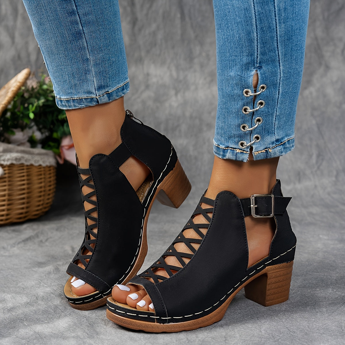 Lucretia | Women's Cut-Out Buckle Block Heel Sandals