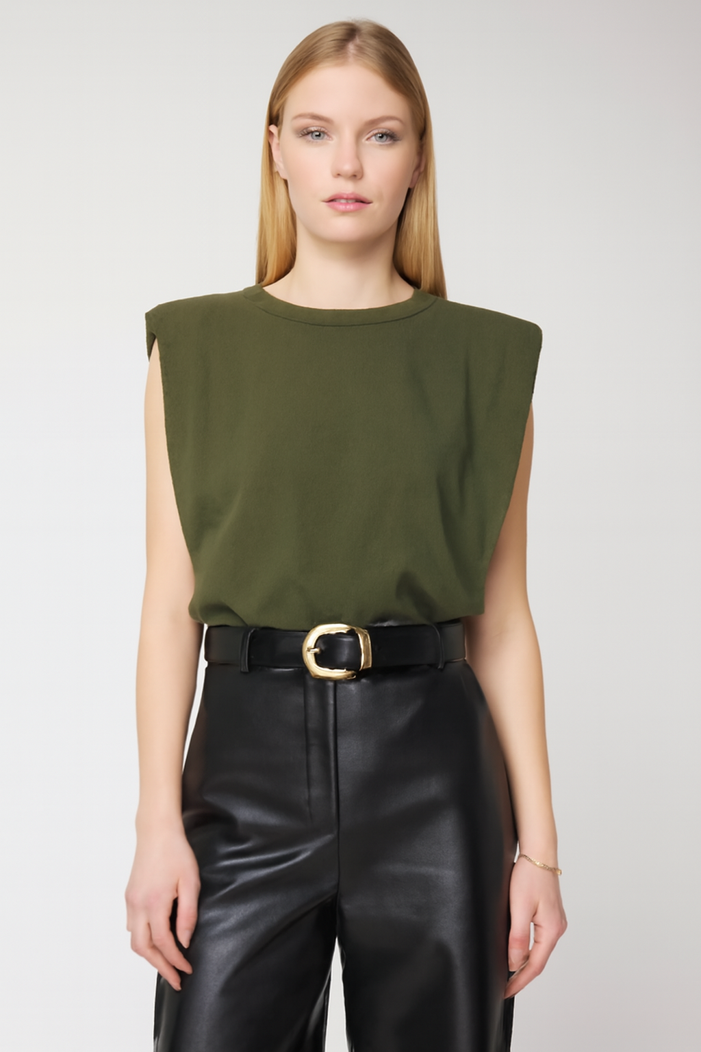 Venetia | Women's Extended Shoulder Sleeveless Relaxed Fit Top